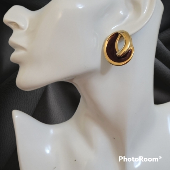 Vintage Jewelry - 3/$30 VTG 1980s Purple Enamel Swirl Post Earrings